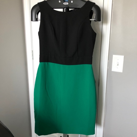 Banana Republic Dresses & Skirts - Black and Green Formal dress Banana Republic